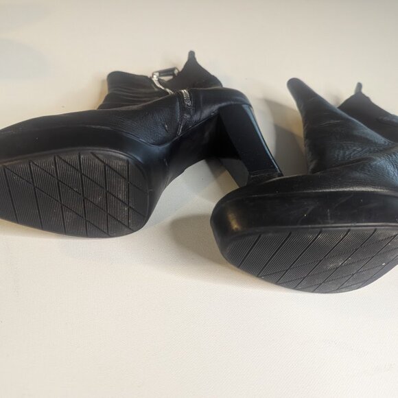 BLACK LEATHER STRETCH ANKLE BOOTS 10M DONALD PLINER - Picture 3 of 6